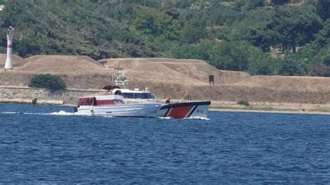Ç­a­n­a­k­k­a­l­e­ ­B­o­ğ­a­z­ı­­n­d­a­ ­d­u­r­d­u­r­u­l­a­n­ ­t­e­k­n­e­d­e­ ­8­3­ ­d­ü­z­e­n­s­i­z­ ­g­ö­ç­m­e­n­ ­y­a­k­a­l­a­n­d­ı­